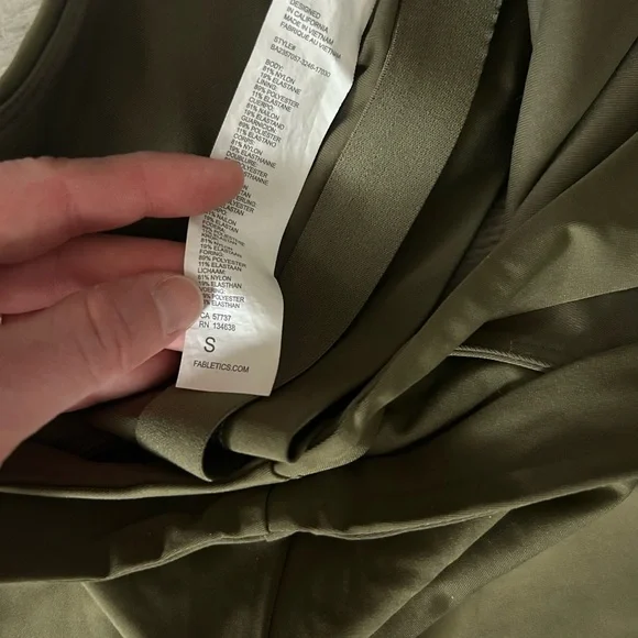 Fabletics Olive One-Shoulder Sports Bra & High-Waist Leggings Set - Picture 3 of 6